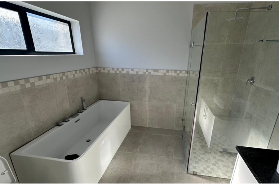 4 Bedroom Property for Sale in Paarl South Western Cape